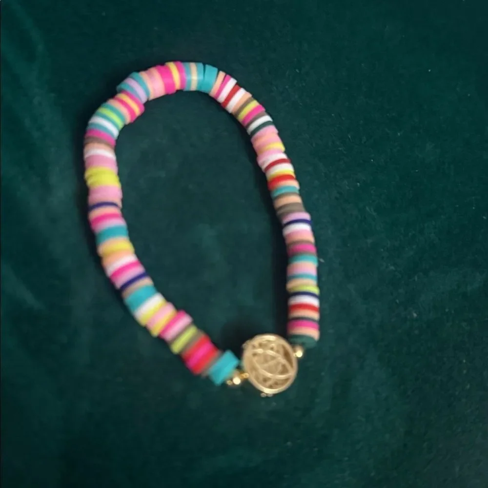 N/A vibrant bracelet